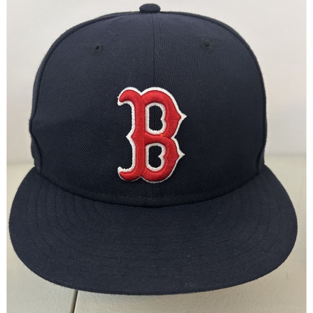 Boston Red Sox New Era 59Fifty Fitted Hat Size 7 1/4 Navy Blue MLB Baseball Cap